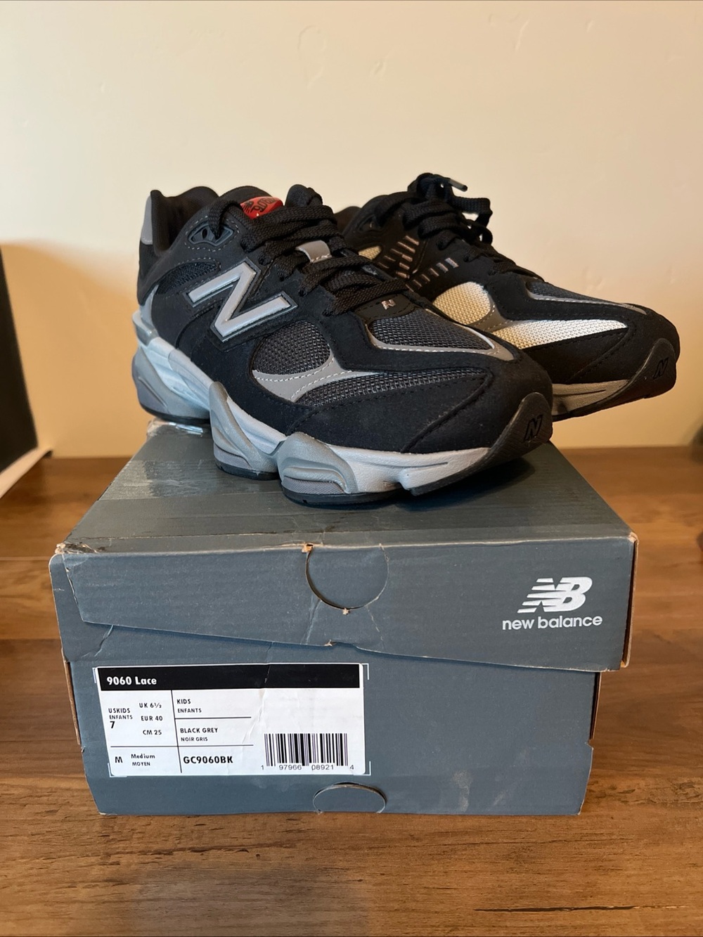 New Balance 9060 Lace Big Kids Black and Gray Athletic Sneakers GC9060BK
